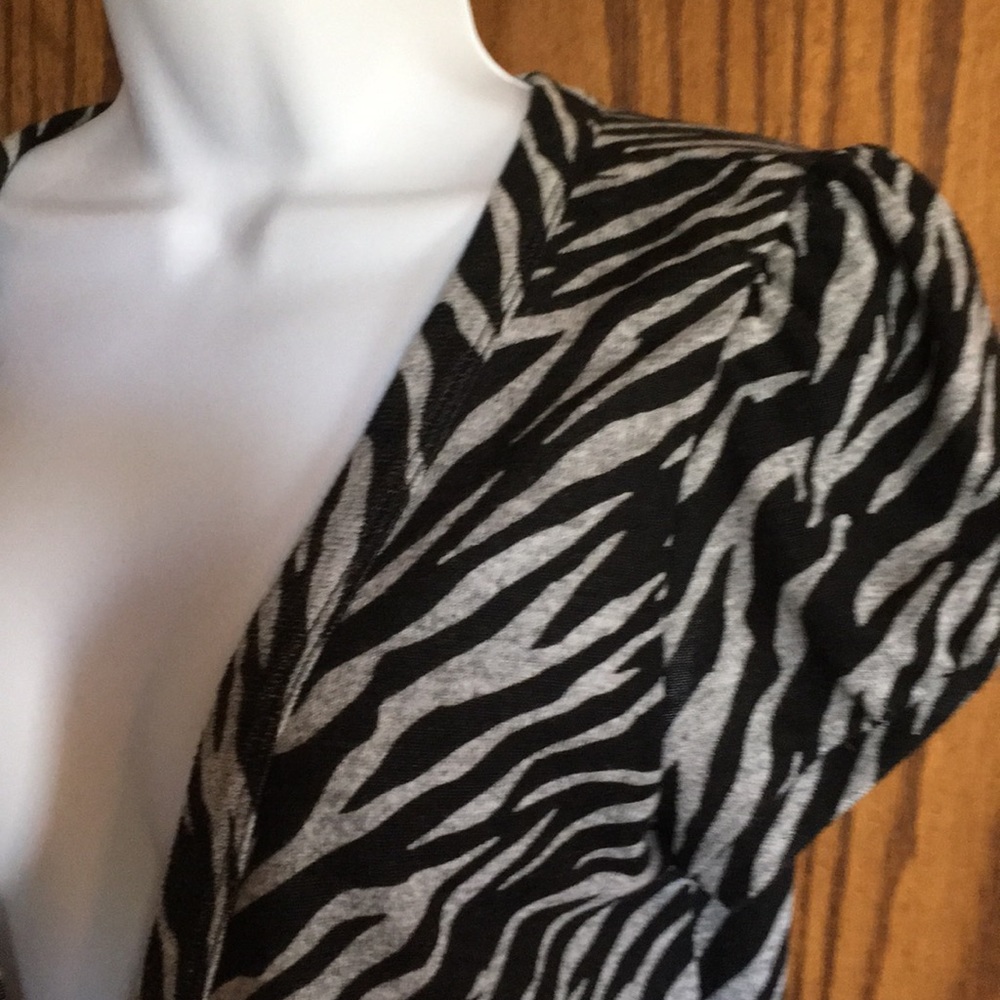 Zebra Print Button Down Jacket - image 5